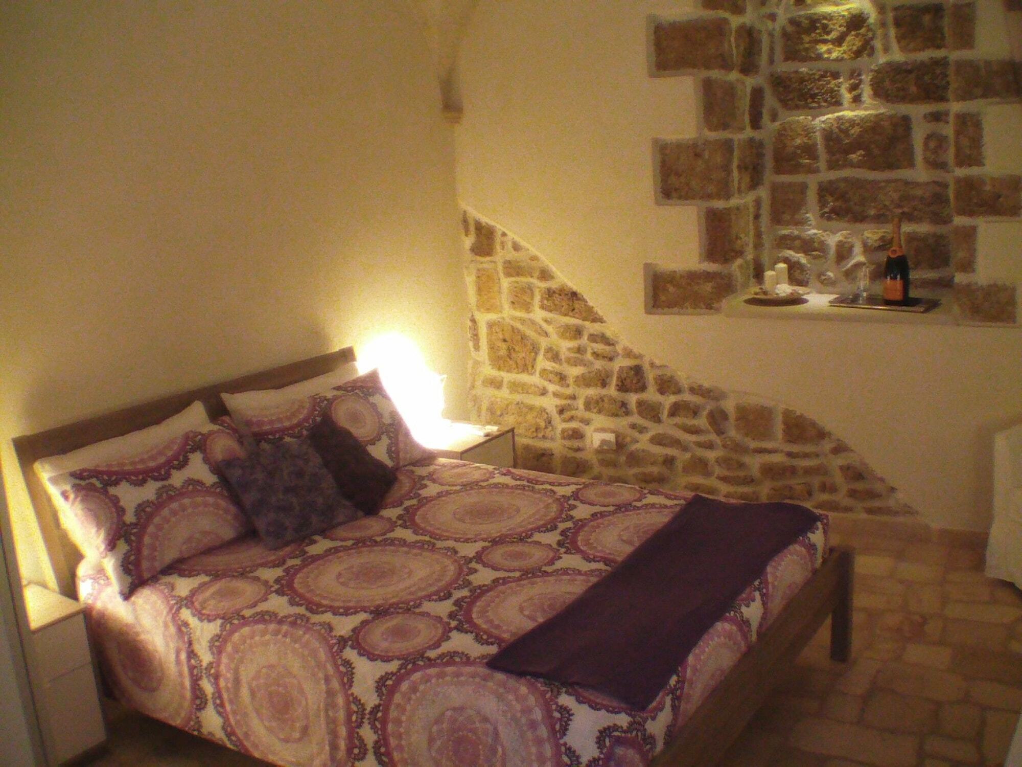La Grotta Bed and Breakfast Mesagne Exteriör bild